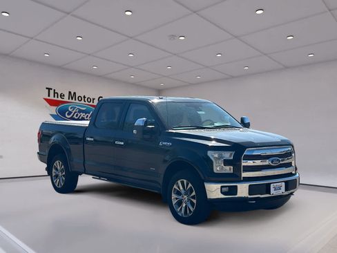 Used 2016 Ford F150 Lariat w/ Equipment Group 502A Luxury AWD/4WD image 3