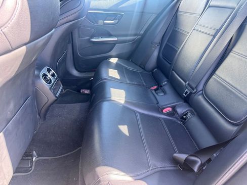 Used 2022 Mercedes-Benz C 300 Sedan image 9