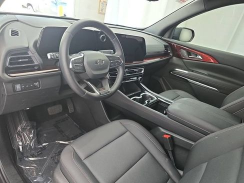 Used 2026 Chevrolet Traverse Z71 w/ Driver Confidence Package AWD/4WD image 17