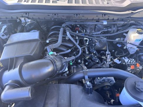 Used 2024 Ford F250 XLT image 20