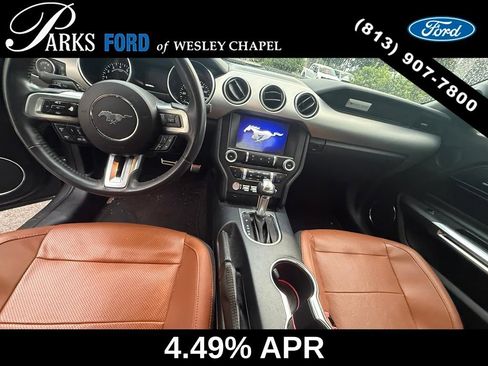 Used 2021 Ford Mustang GT Premium w/ Black Accent Package RWD image 8