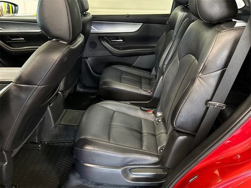 Certified 2024 MAZDA CX-90 Plug-In Hybrid w/ Premium Pkg image 8