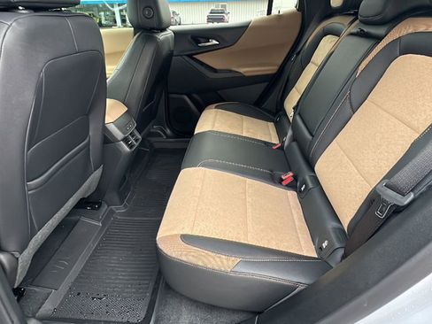 Used 2026 Chevrolet Equinox ACTIV w/ Safety and Technology Package image 15