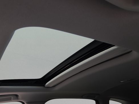 Certified 2020 Honda CR-V Touring image 12