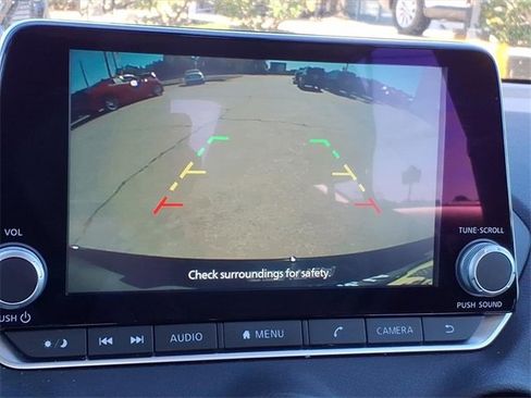 Used 2024 Nissan Sentra SV w/ All-Weather Package image 25