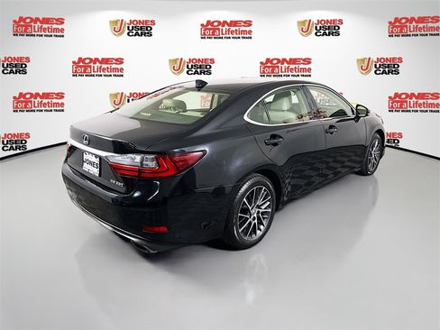 Used 2016 Lexus ES 350 image 17