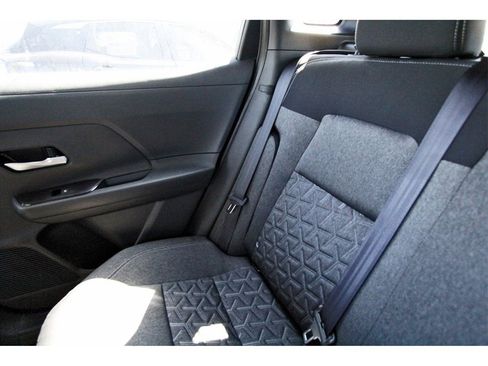 New 2026 Nissan Kicks SV image 11