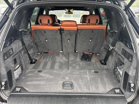 Used 2022 BMW X5 sDrive40i w/ M Sport Package RWD image 7