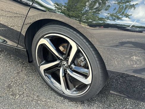 Certified 2022 Honda Accord Sport image 9