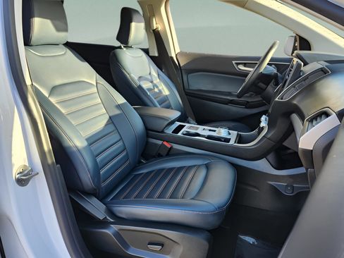 Used 2022 Ford Edge SEL w/ Sport Appearance Package image 22