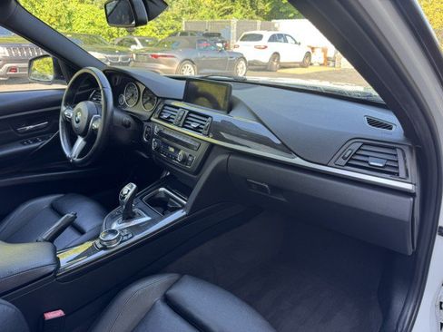Used 2015 BMW 335i xDrive Sedan AWD/4WD image 39