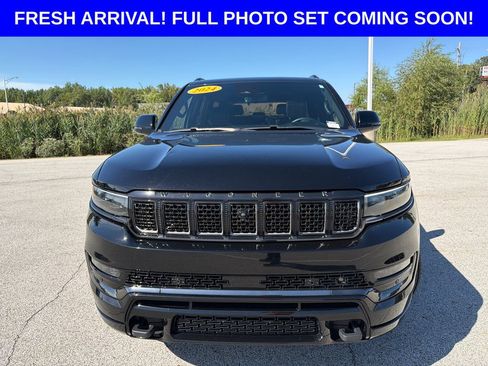 Used 2024 Jeep Grand Wagoneer Series II Obsidian w/ Quick Order Packagew 28T AWD/4WD image 9