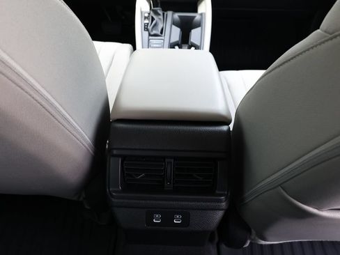 Used 2025 Honda Accord SE image 23