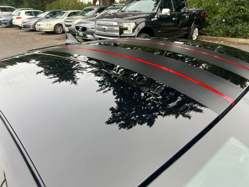 Used 2025 Ford Mustang GT Premium image 28