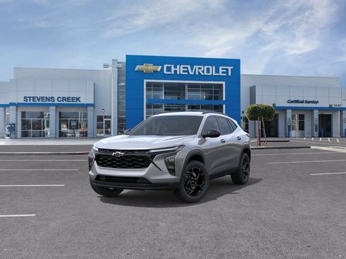 New 2026 Chevrolet Trax LT w/ Midnight Edition FWD image 33