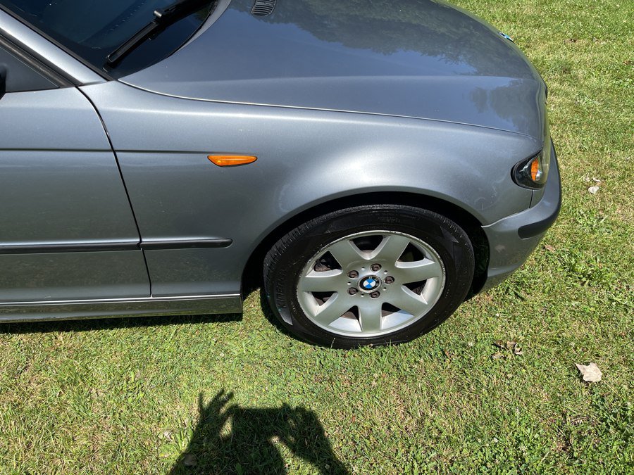 Used 2005 BMW 325xi Sedan AWD/4WD image 30