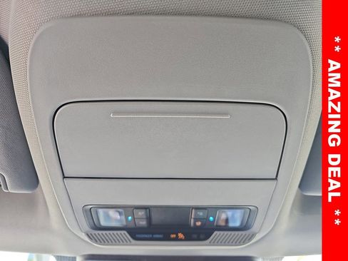 Used 2025 Ford F150 XLT w/ Equipment Group 301A Standard image 32