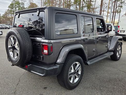 Used 2021 Jeep Wrangler Unlimited Sahara image 12