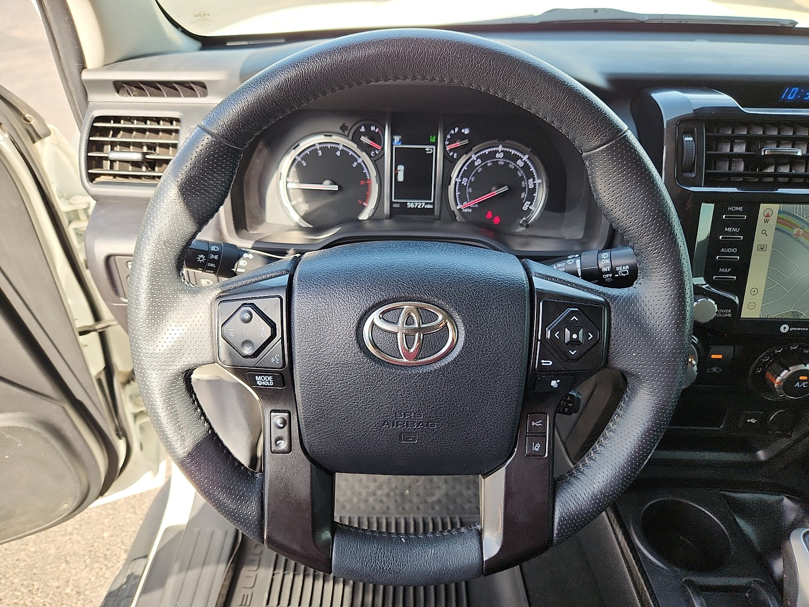 Used 2021 Toyota 4Runner TRD Off-Road Premium w/ Moonroof Package AWD/4WD image 16