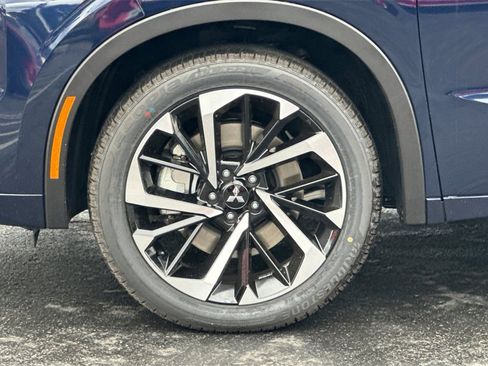 New 2025 Mitsubishi Outlander SEL image 26