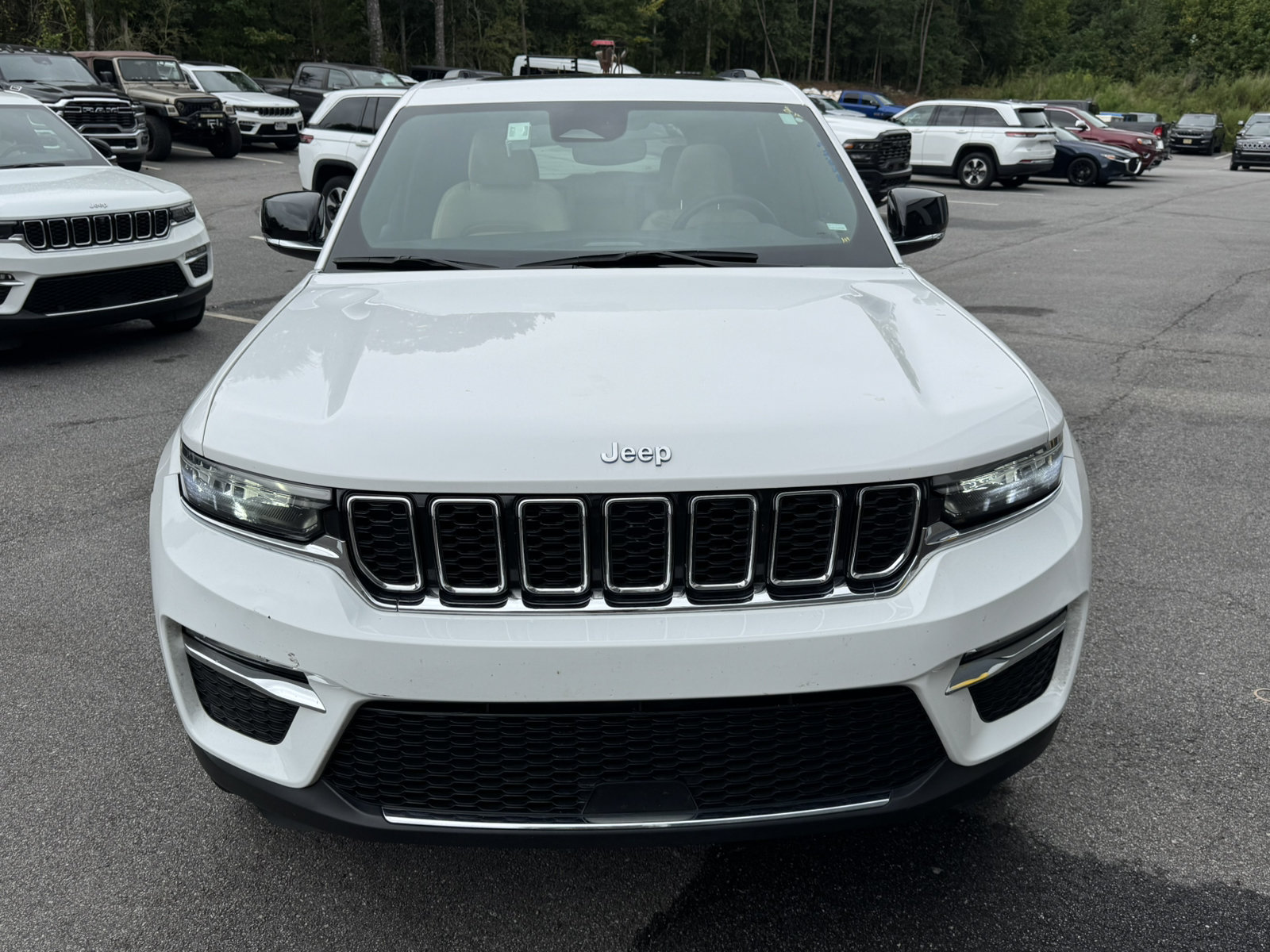Used 2024 Jeep Grand Cherokee Limited 4xe AWD/4WD image 2