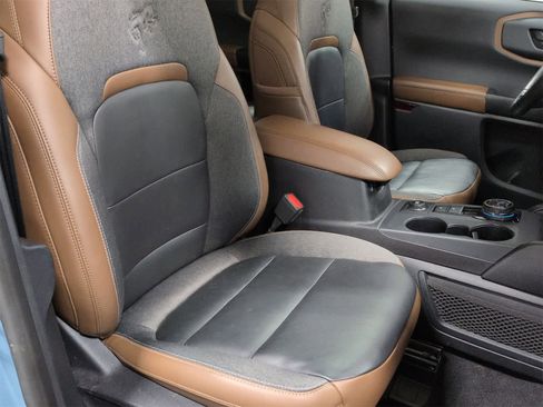 Used 2023 Ford Bronco Sport Outer Banks w/ Tech Package image 23