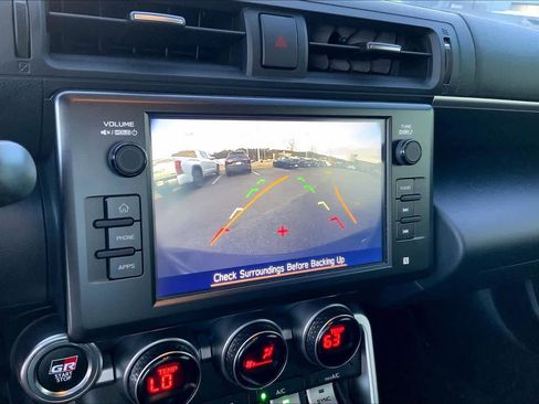 Used 2024 Toyota GR86 image 28