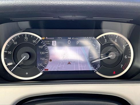 Used 2023 Land Rover Range Rover Velar S image 20