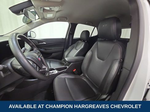 Used 2024 Buick Encore GX Sport Touring FWD image 26