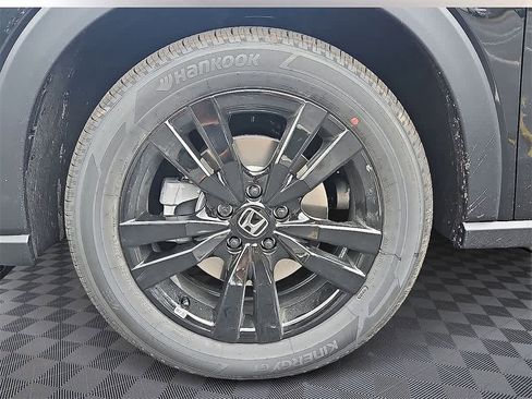 New 2026 Honda HR-V Sport image 5