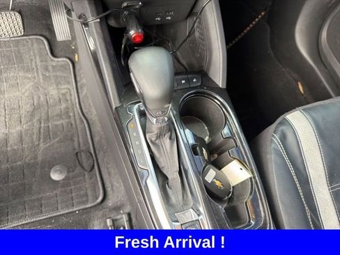 Used 2024 Chevrolet TrailBlazer LT w/ LT Cold Weather Package image 8