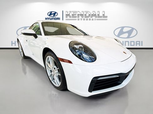Used 2021 Porsche 911 Carrera RWD image 1