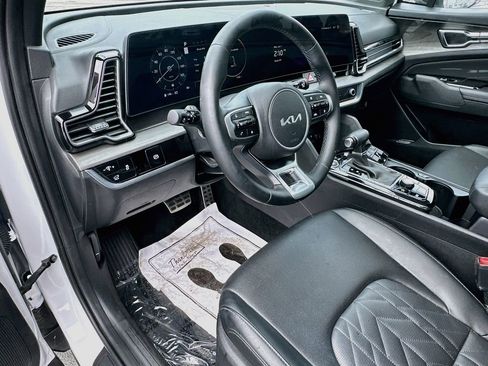 Certified 2024 Kia Sportage X-Pro AWD/4WD image 9