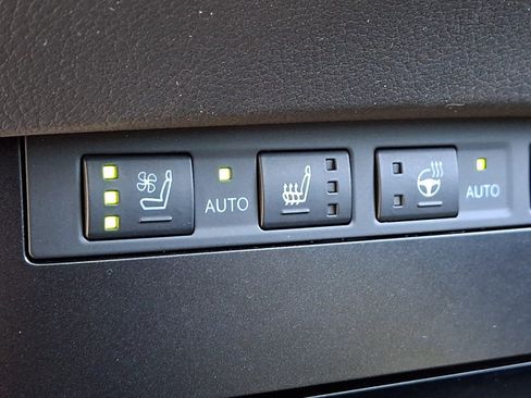 Certified 2025 Lexus ES 300h w/ Luxury Package FWD image 24