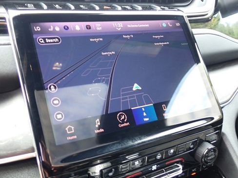 Certified 2023 Jeep Grand Cherokee L Overland image 22