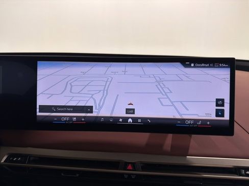 Used 2026 BMW iX xDrive45 image 31