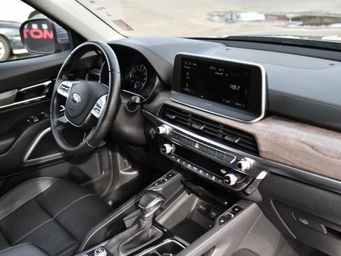 Used 2020 Kia Telluride EX w/ EX Premium Package image 50