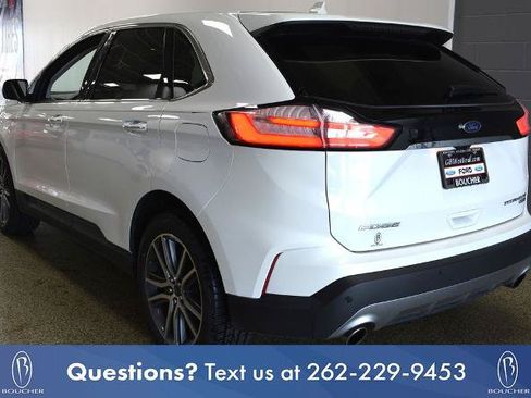 Certified 2020 Ford Edge Titanium AWD/4WD image 4