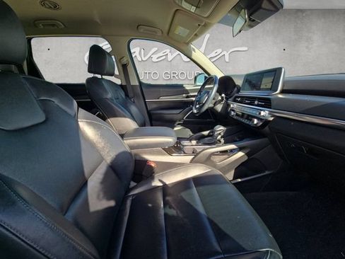 Used 2022 Kia Telluride LX AWD/4WD image 24