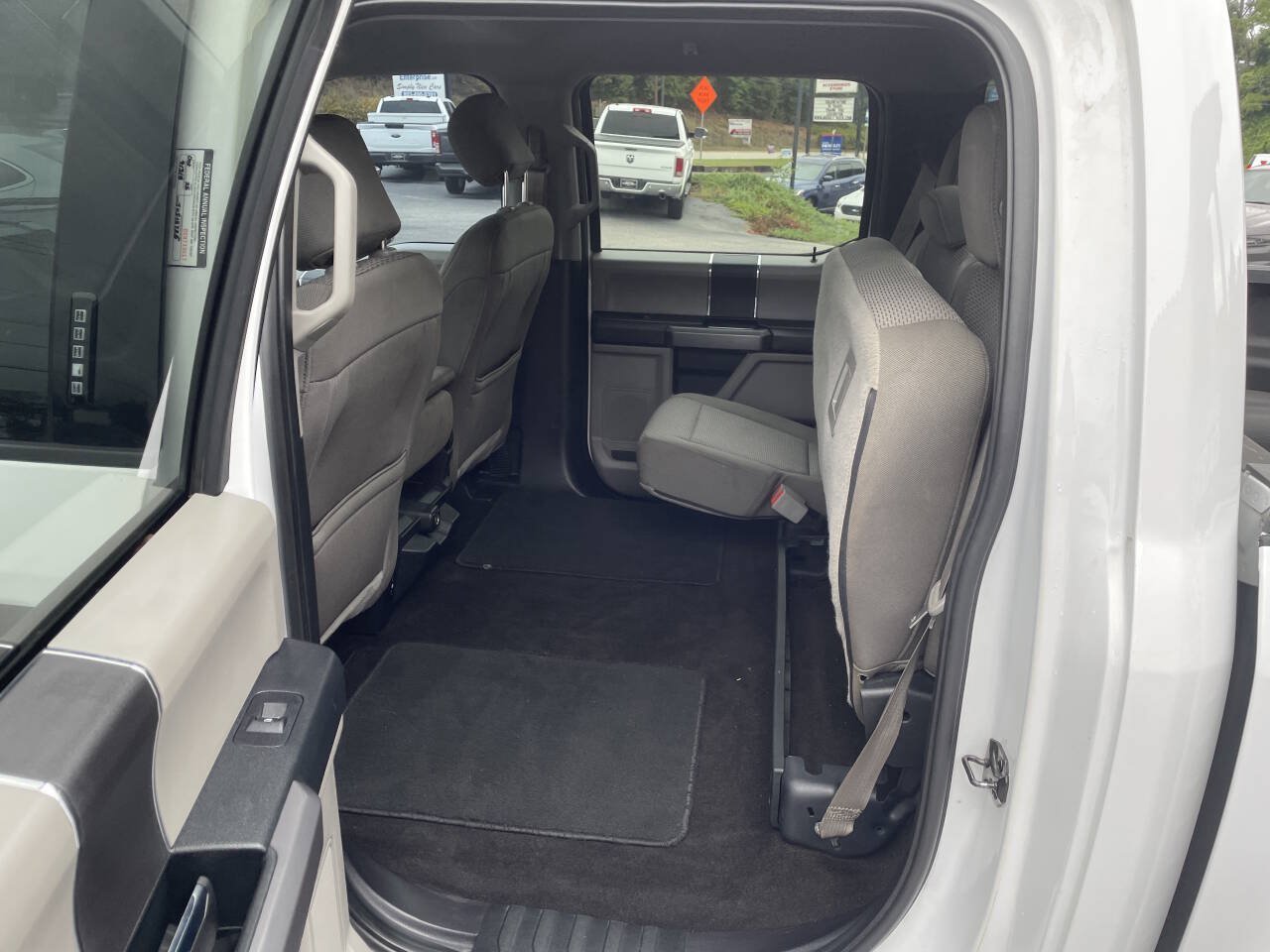 Used 2018 Ford F150 XLT w/ Equipment Group 301A Mid AWD/4WD image 11