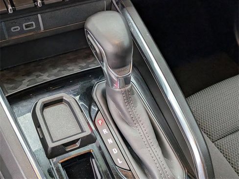 Certified 2024 GMC Canyon Elevation w/ Convenience Package image 21