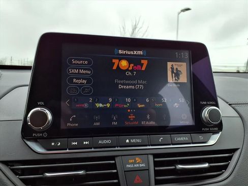 Used 2020 Nissan Altima 2.5 SV image 9