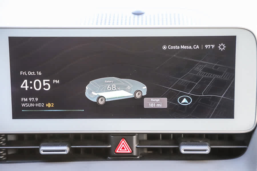 Used 2022 Hyundai Ioniq 5 SE w/ Cargo Package RWD image 15