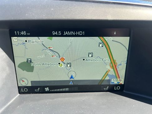 Used 2017 Volvo XC60 T6 R-Design w/ Climate Package image 19