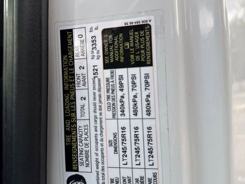 Used 2017 Mercedes-Benz Sprinter 2500 image 30