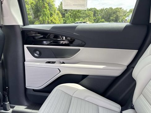 New 2026 Lincoln Nautilus Reserve AWD/4WD image 21