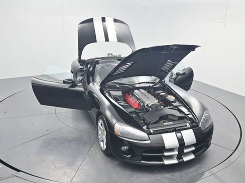 Used 2006 Dodge Viper SRT-10 image 43