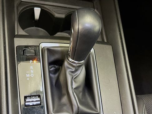 Used 2025 MAZDA CX-50 AWD 2.5 S w/ Premium Package image 25