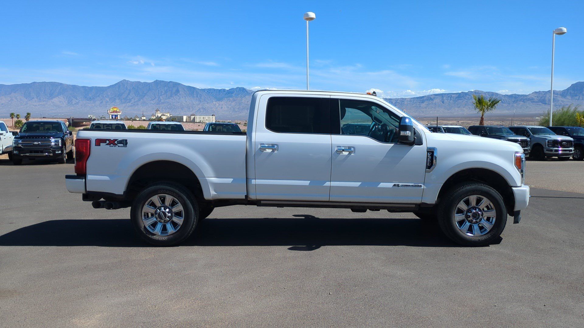 Used 2019 Ford F350 Platinum w/ Platinum Ultimate Package AWD/4WD image 2