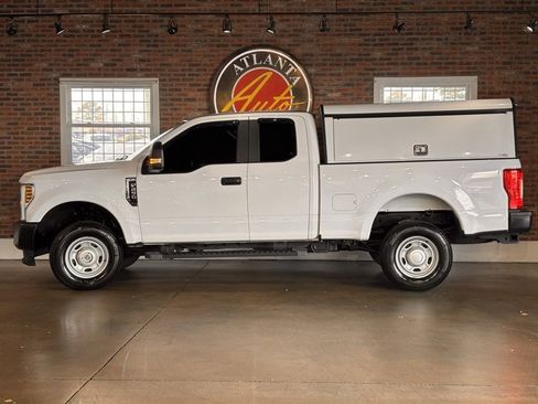 Used 2019 Ford F250 XL w/ Power Equipment Group image 7